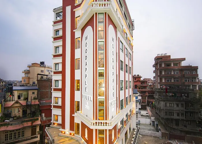 Woodapple And Hotel 3*