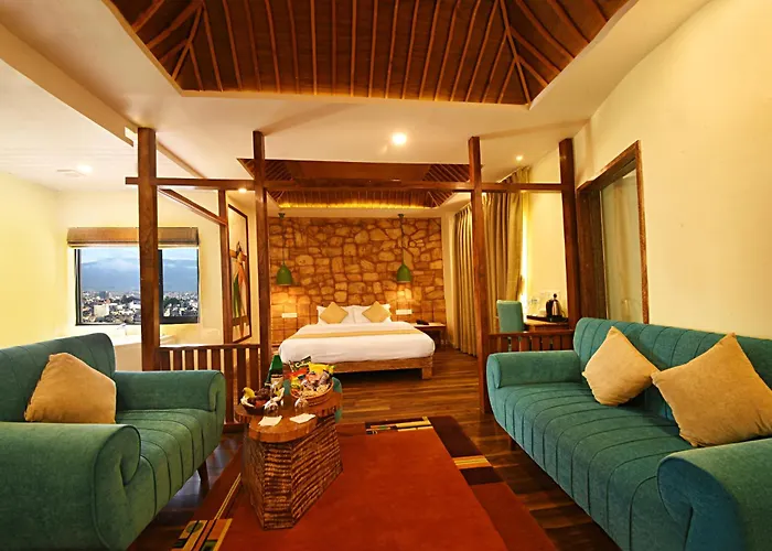 Woodapple And Hotel 3*